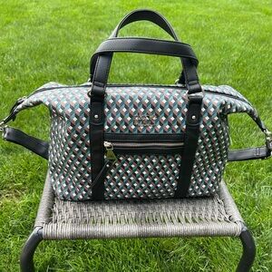 Nicole Miller Geometric Patterned 13” x 10” Everyday & Travel Shoulder Bag Tote.